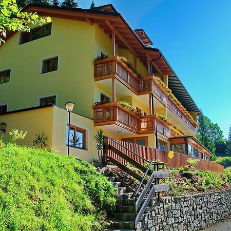 Hotel Raunig Bad Kleinkirchheim Exteriör bild